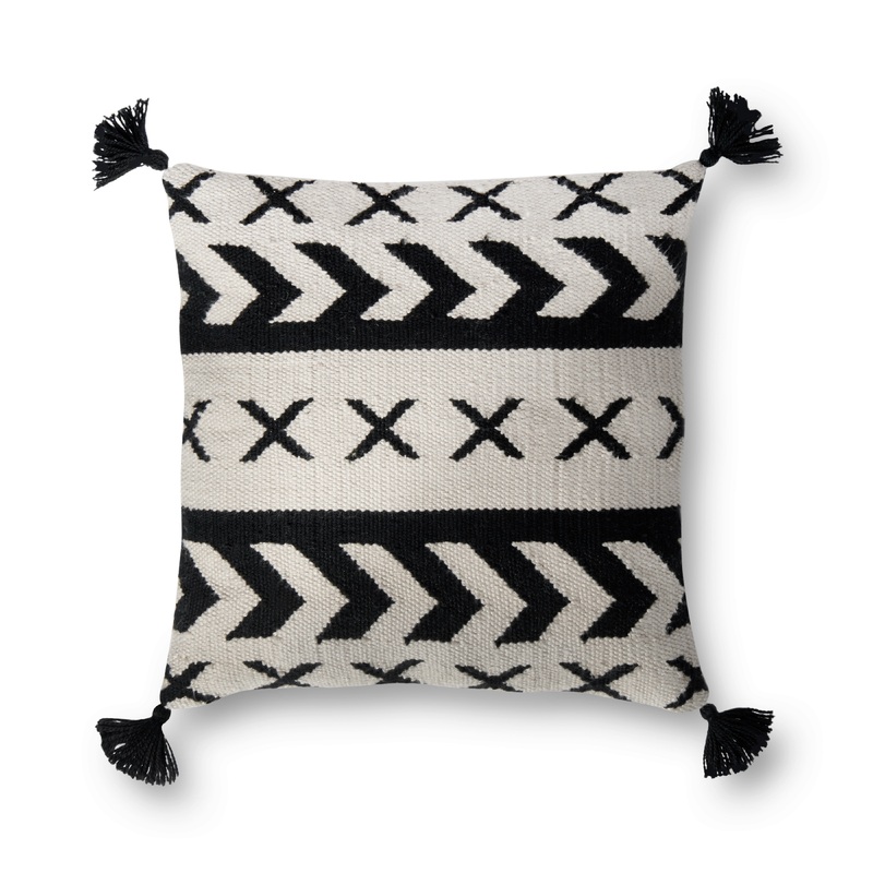 PILLOWS P0502 Synthetic Blend Indoor Pillow from Loloi