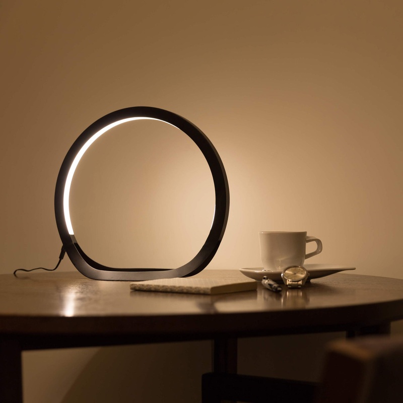 Hoop LED Table Lamp
