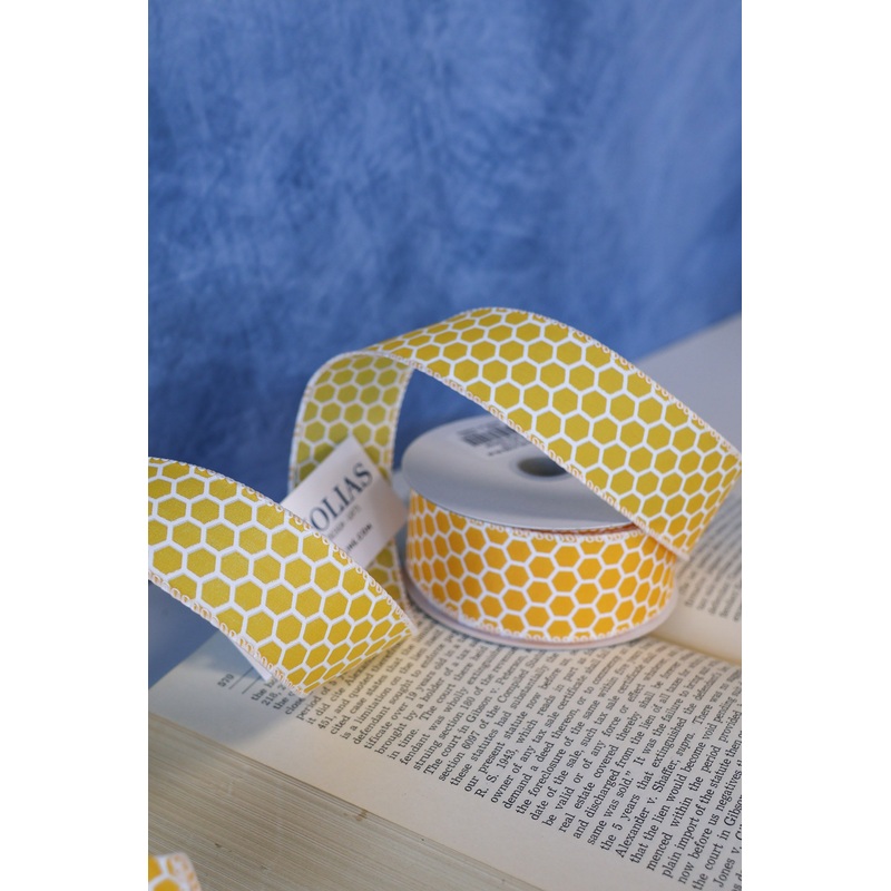 1.5″ Buzzing Honeycomb Ribbon Bolt