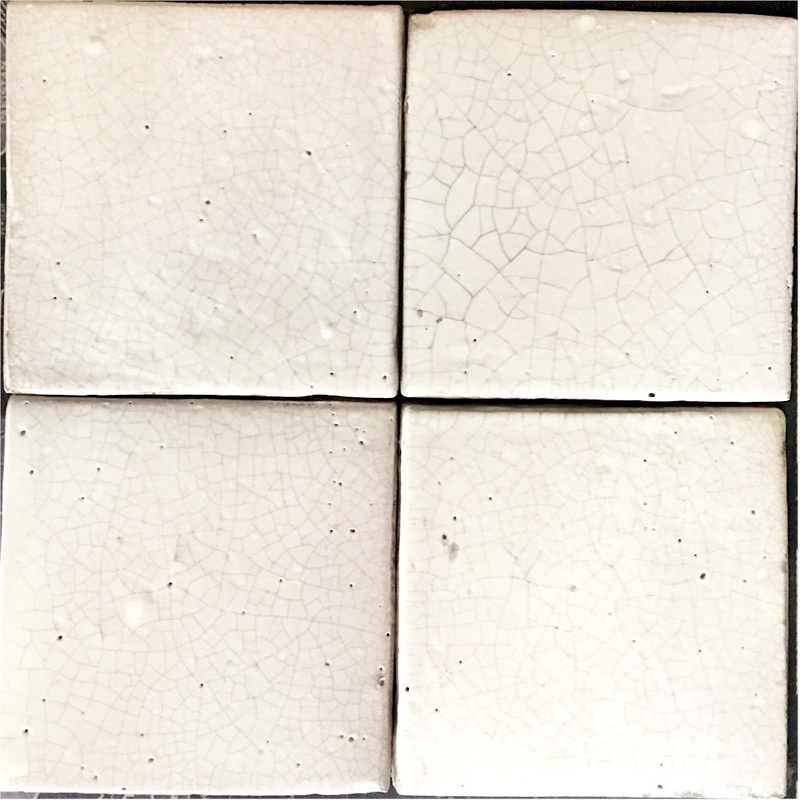 ANTICA DERUTA: – WHITE/CRACKLE – Unicolor Deruta Tile