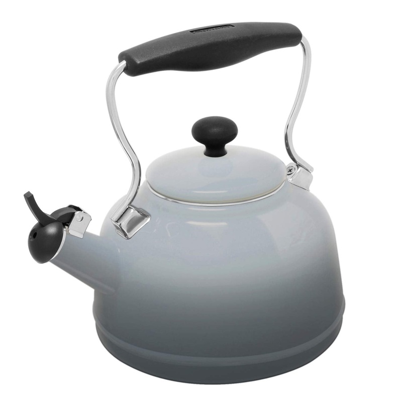 Chantal 1.7qt. Enamel-on-Steel Lake Grey Teakettle – Fade Grey