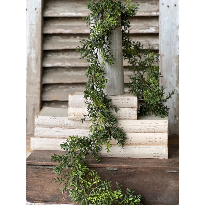 6′ New England Boxwood Garland