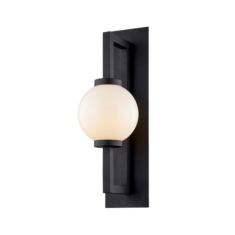 Darwin Outdoor Wall Light