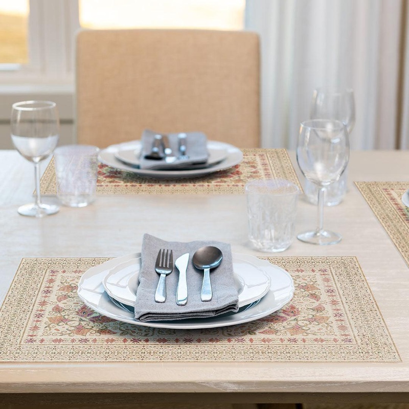 Victoria Placemat | Gold – Premium Vinyl Mat