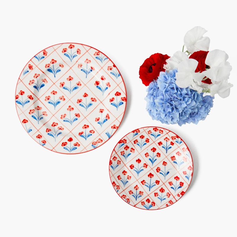 Blue & Red Floral Trellis Starter Plate