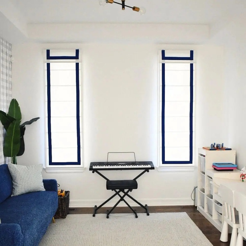 Tyrone Cordless Roman Shade with Border