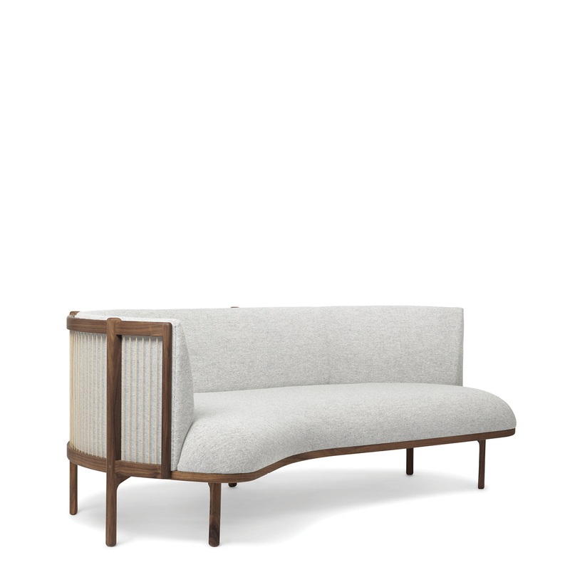 RF1903 Sideways Sofa, Left-Facing, Oiled Walnut with Hallingdal 65/110 Upholstery – SHOWROOM SAMPLE