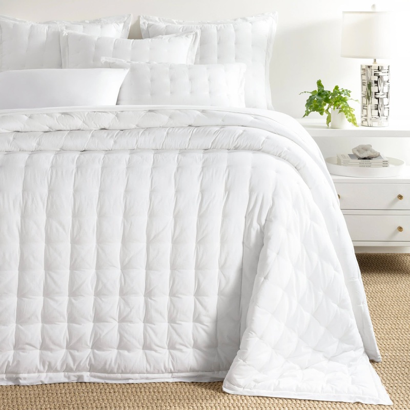 Cozy Cotton Puff | White
