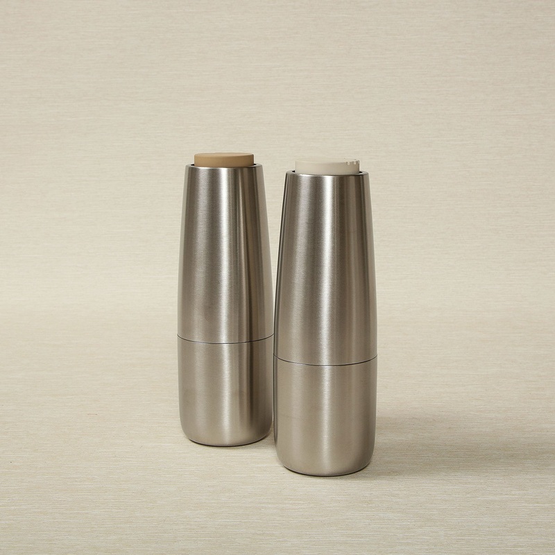 Salt and Pepper Mill Set