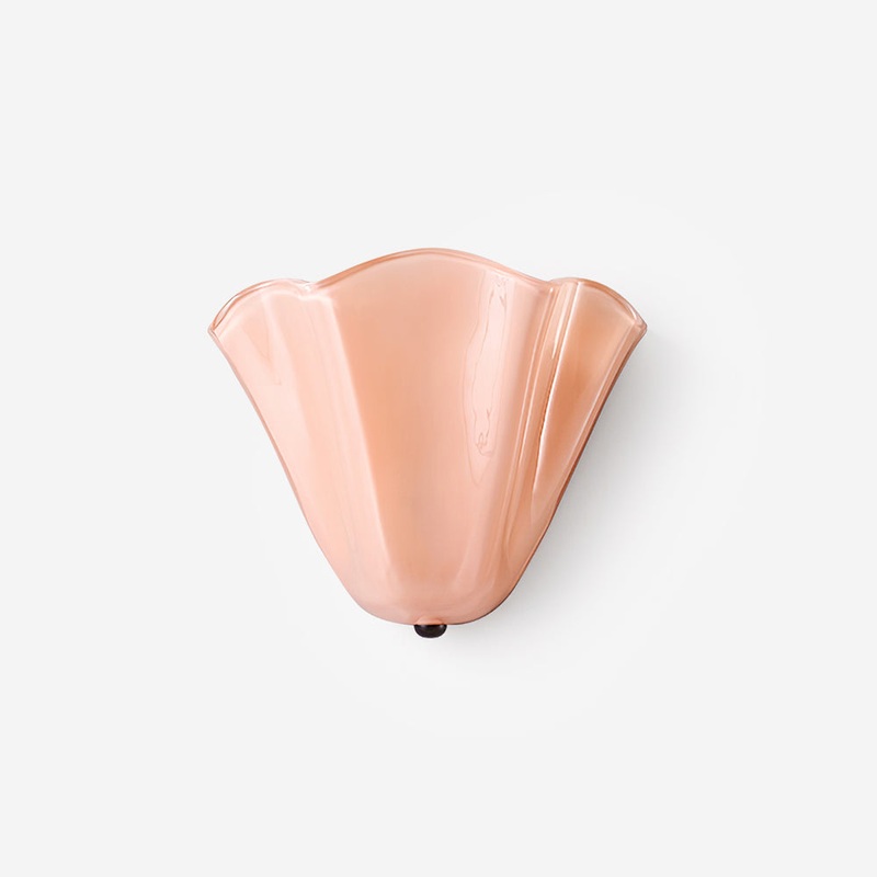 Corala Wall Lamp