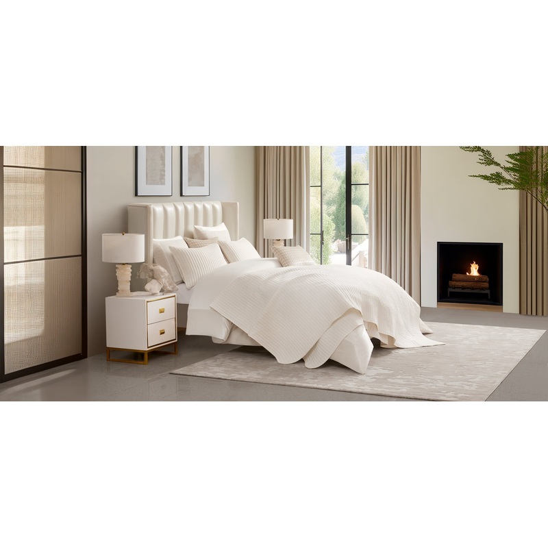 Mykonos Ivory Linen Quilt Set