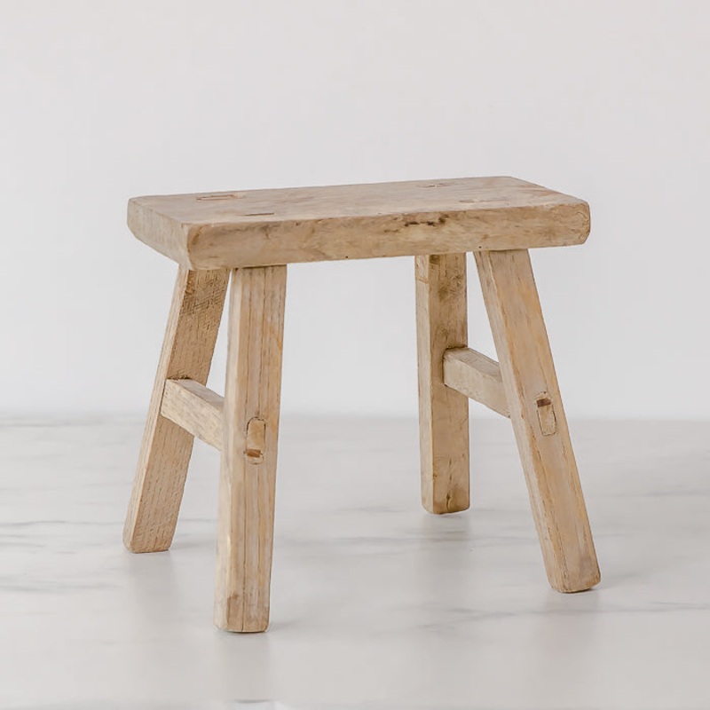 Tiny Elm Wood Stool – Natural