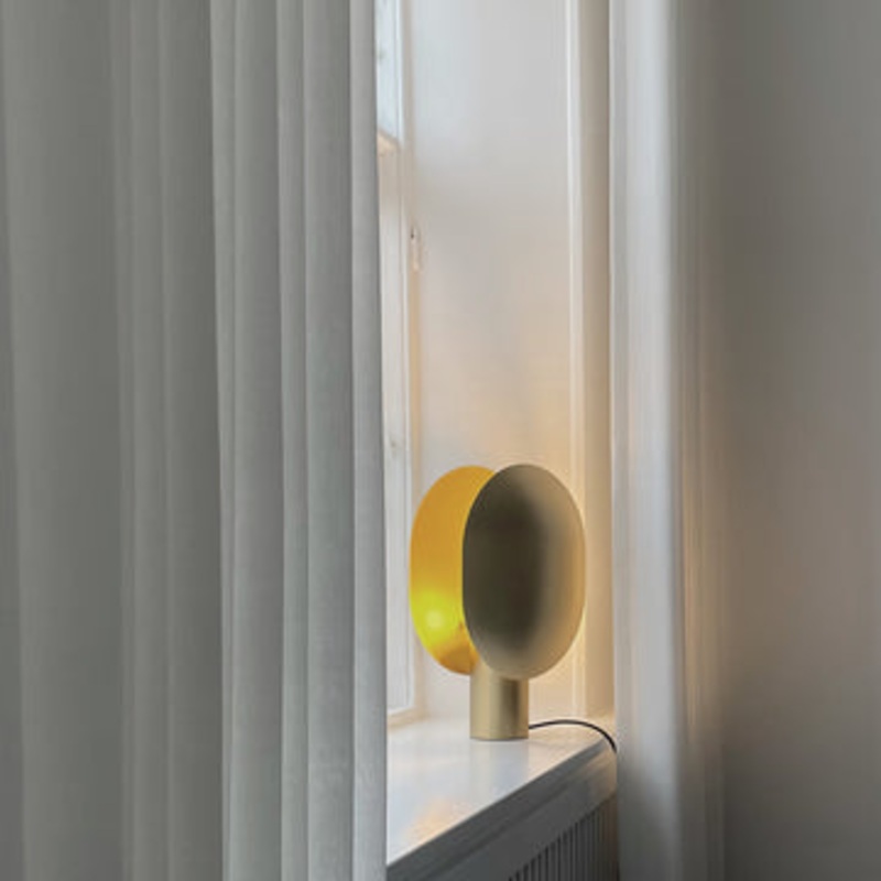 101 Copenhagen Clam Table Lamp