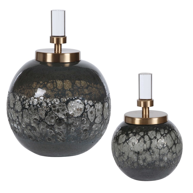 Cessair Bottles, set of two