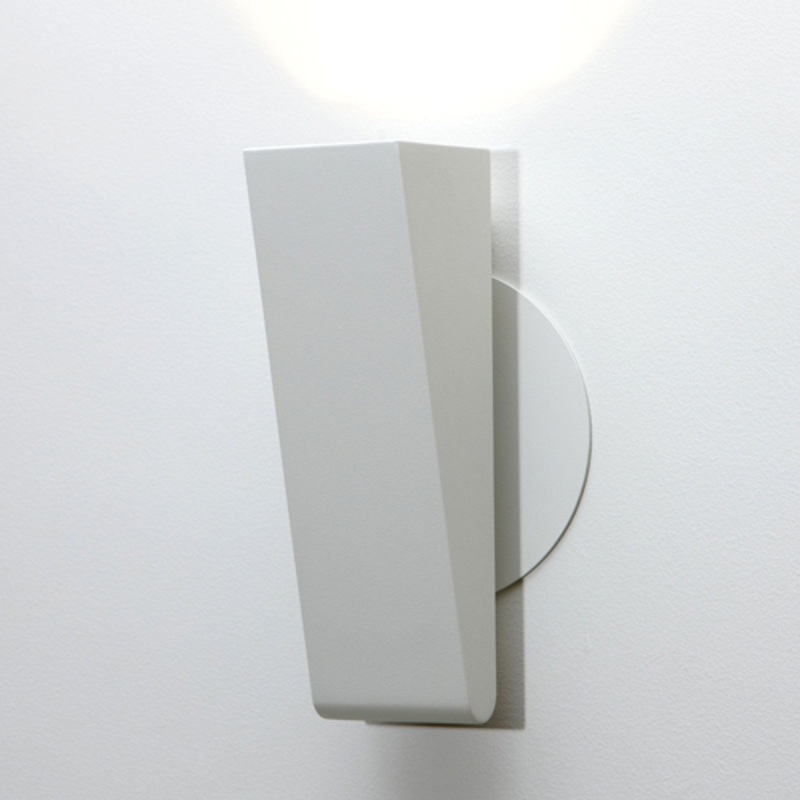 Cuneo Mini Outdoor LED Wall / Floor Lamp