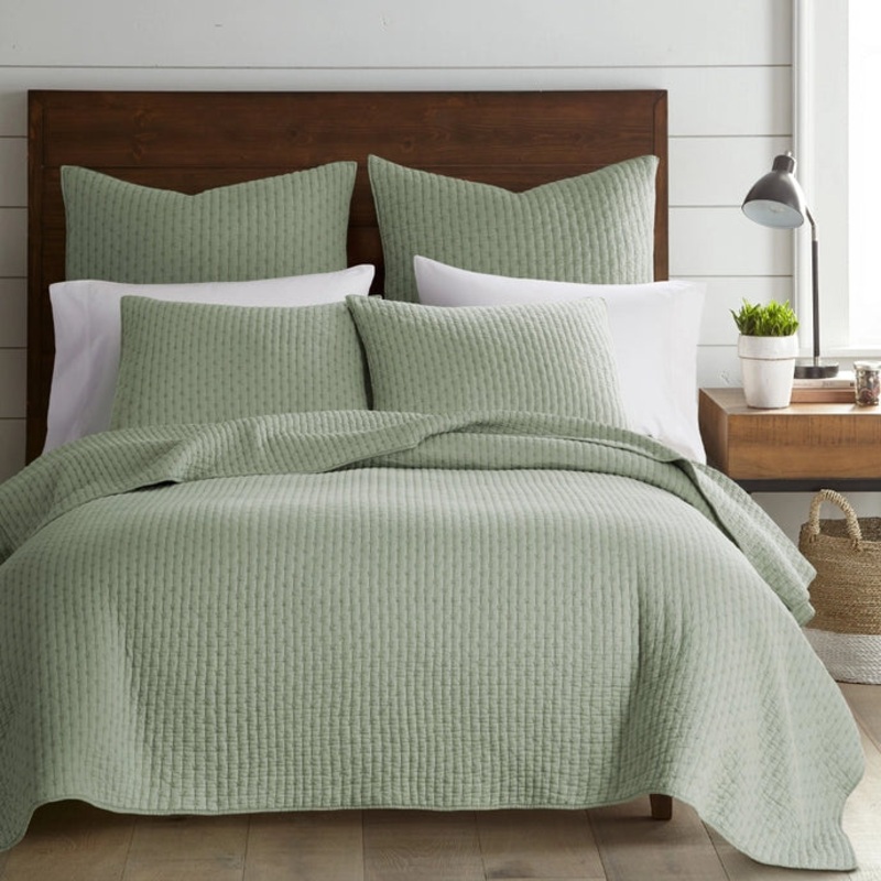 Beautiful Cross Stitch 100% Cotton Quilt Set – Sage