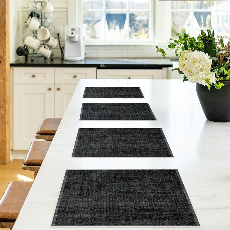Connie Placemat | Black – Premium Vinyl Mat