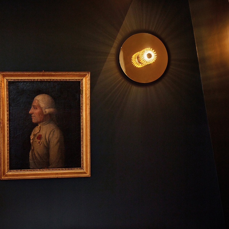 DCWditions In The Sun Wall Lamp