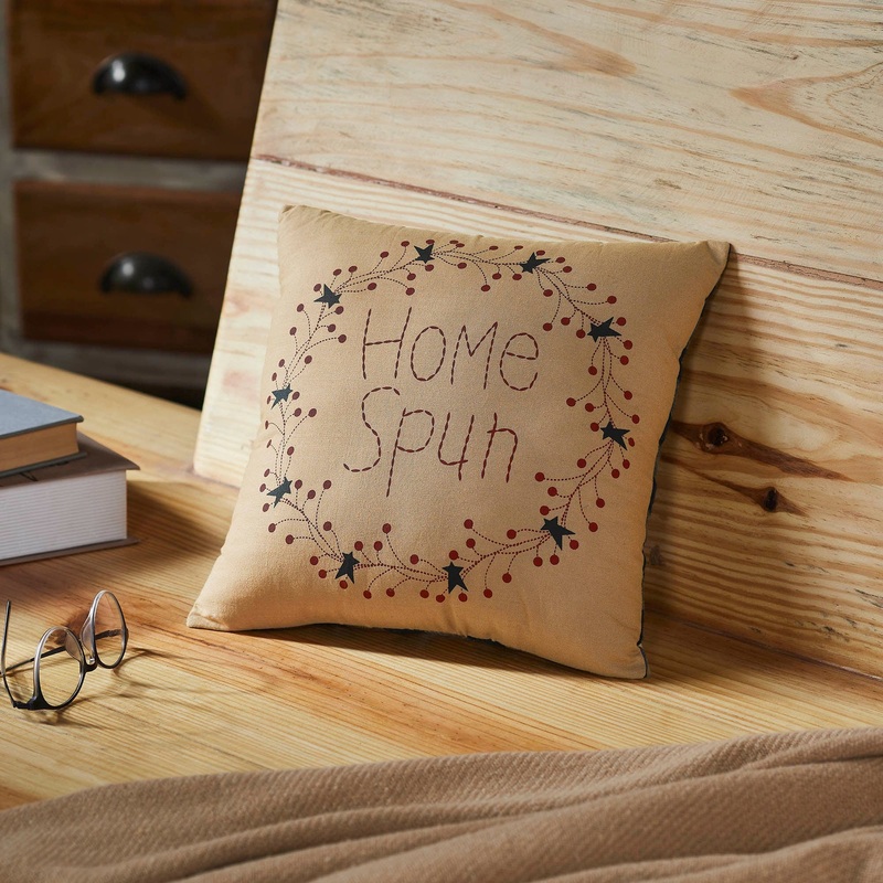 Pip Vinestar Home Spun Wreath Pillow 12×12