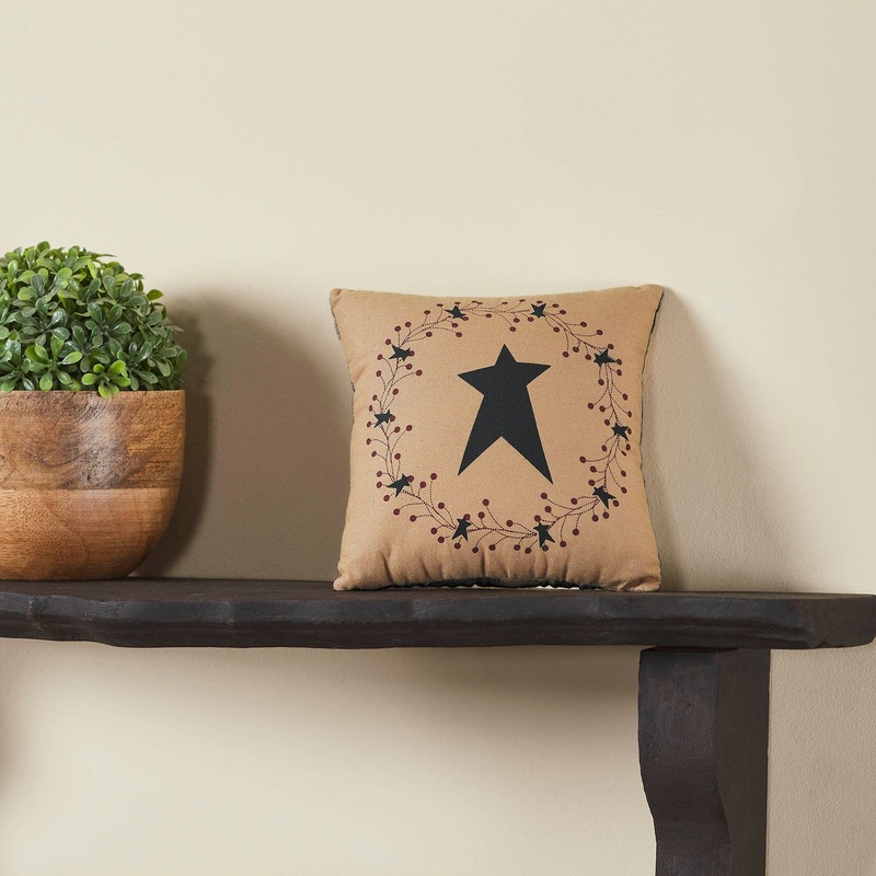 Pip Vinestar Wreath Pillow 6×6