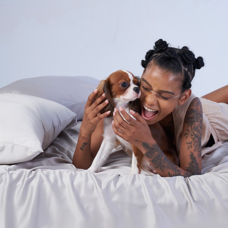 Bamboo Bedding Set – Pet Hair Repellent for Dogs/Cats Family