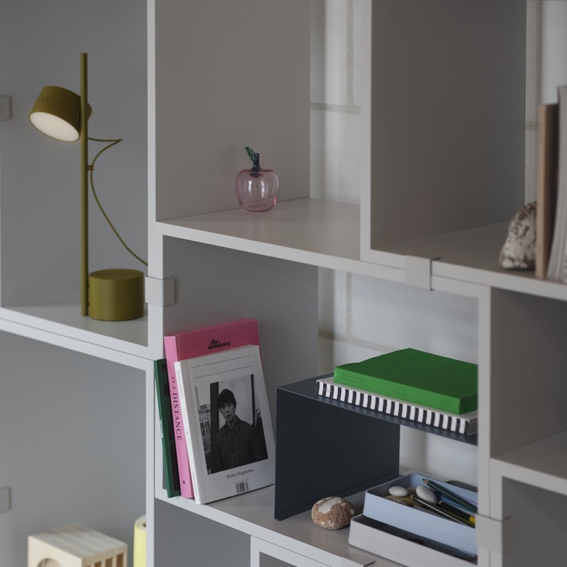 Muuto Post Table Lamp
