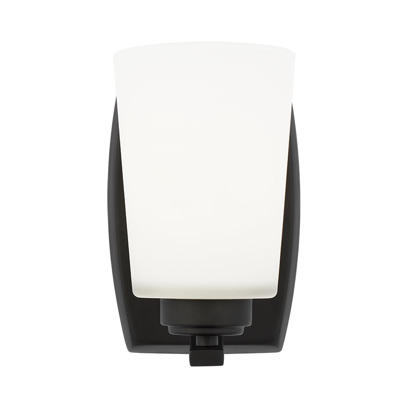 Generation 4128901 Franport 1-lt 8″ Tall Wall/Bath Sconce