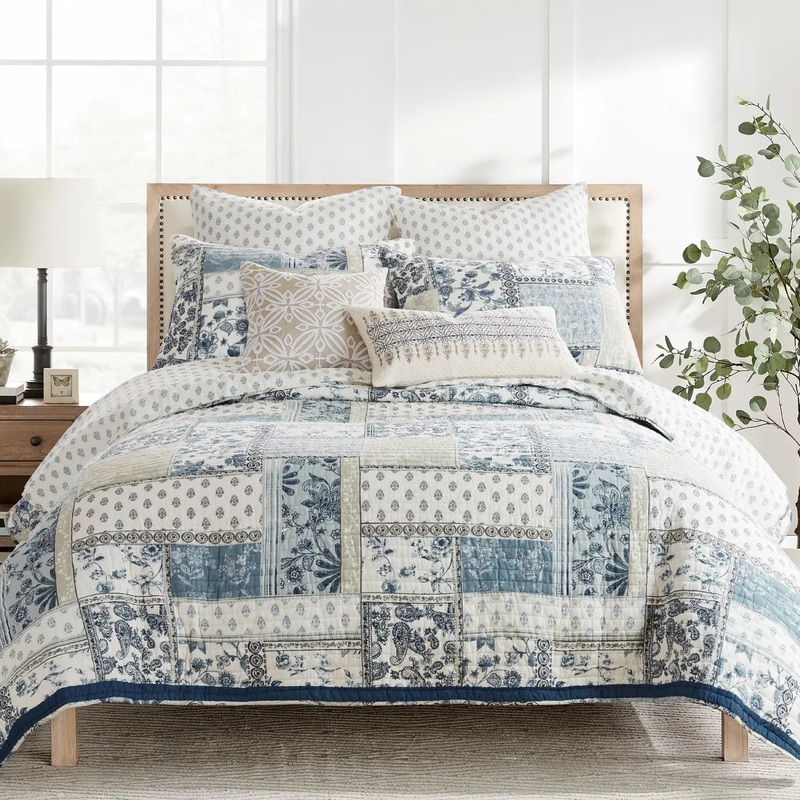 Aliza Quilt Set – Coastal Quilt Set
