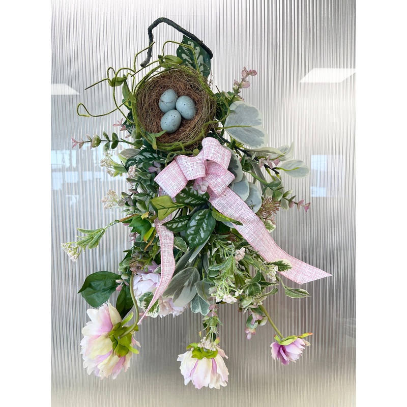 24″ Peonies In Bloom Vertical Swag
