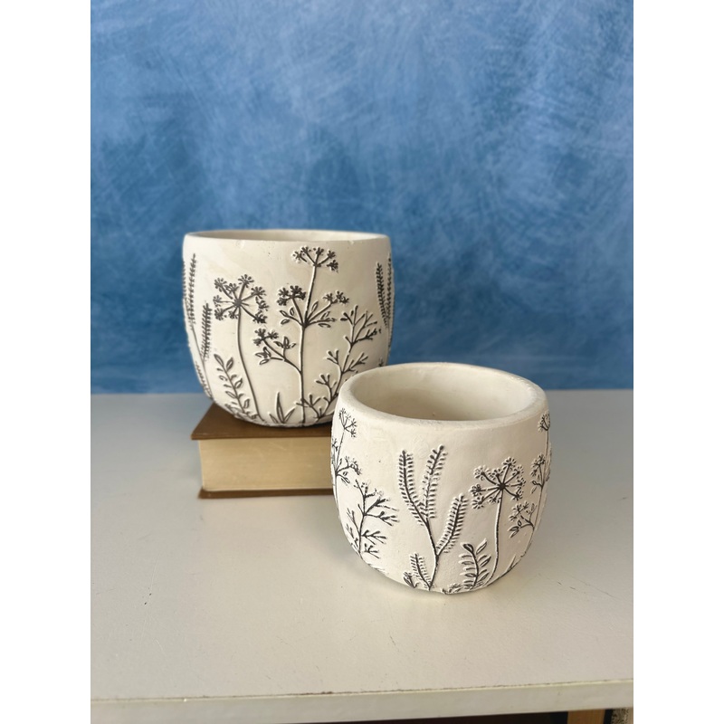 Flowers In Bloom Planter – 2 Sizes