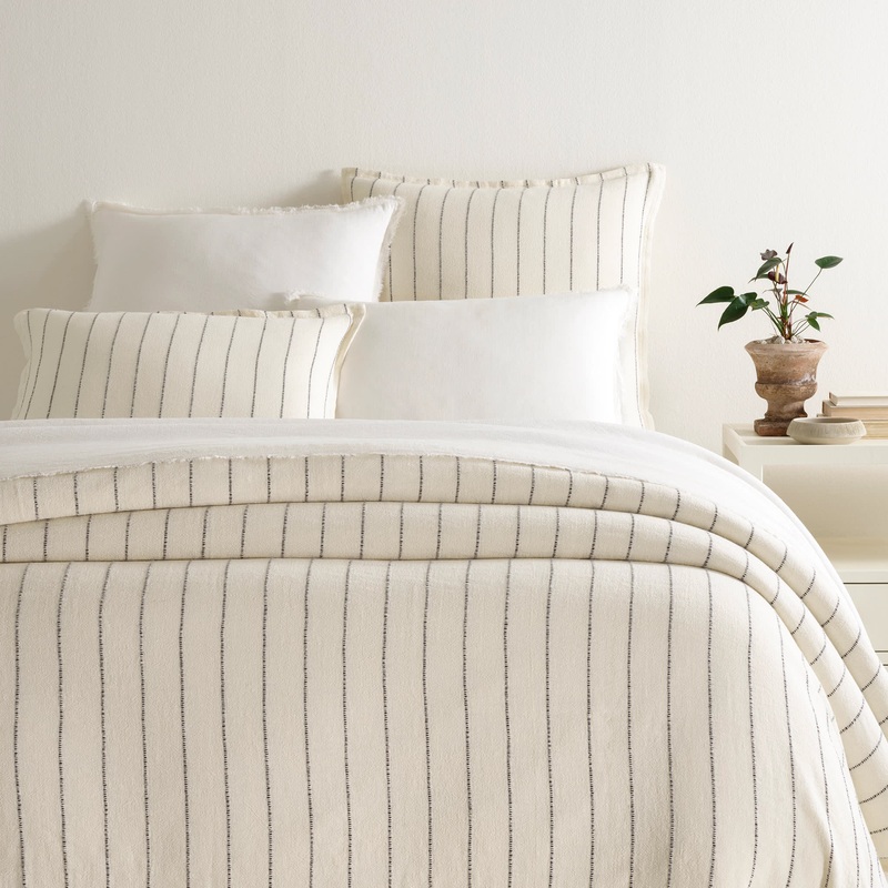 Leigh Linen Duvet Cover | Iron