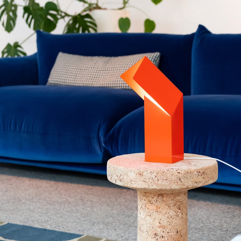 Lineair LED Table Lamp