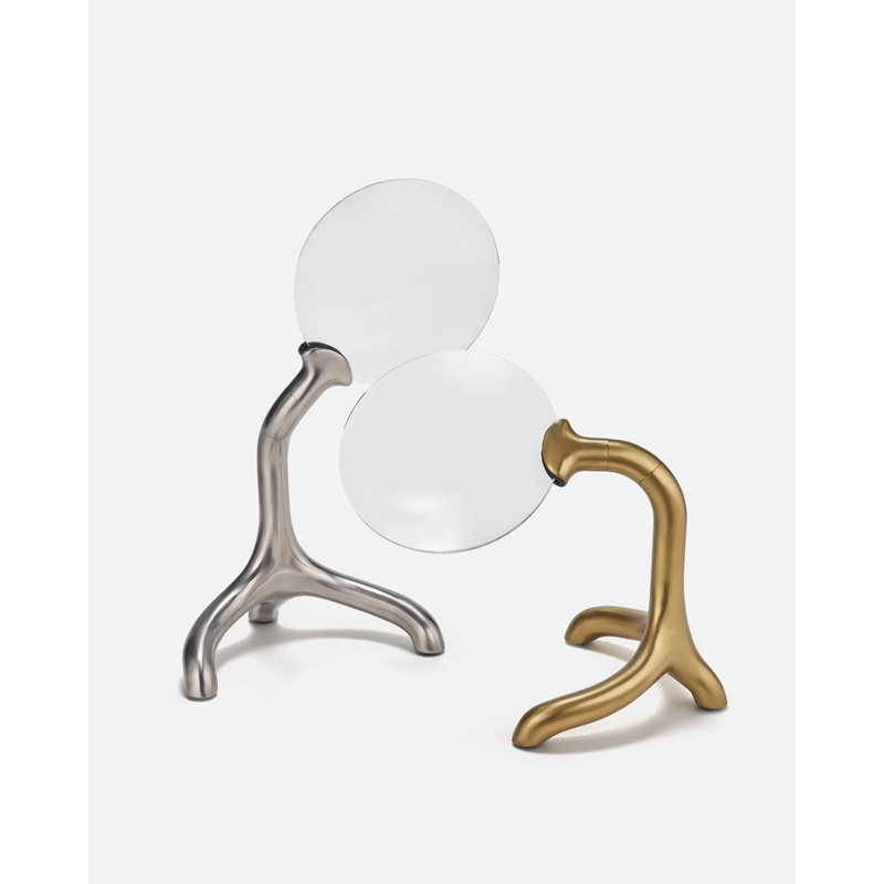 Vera Magnifying Glass