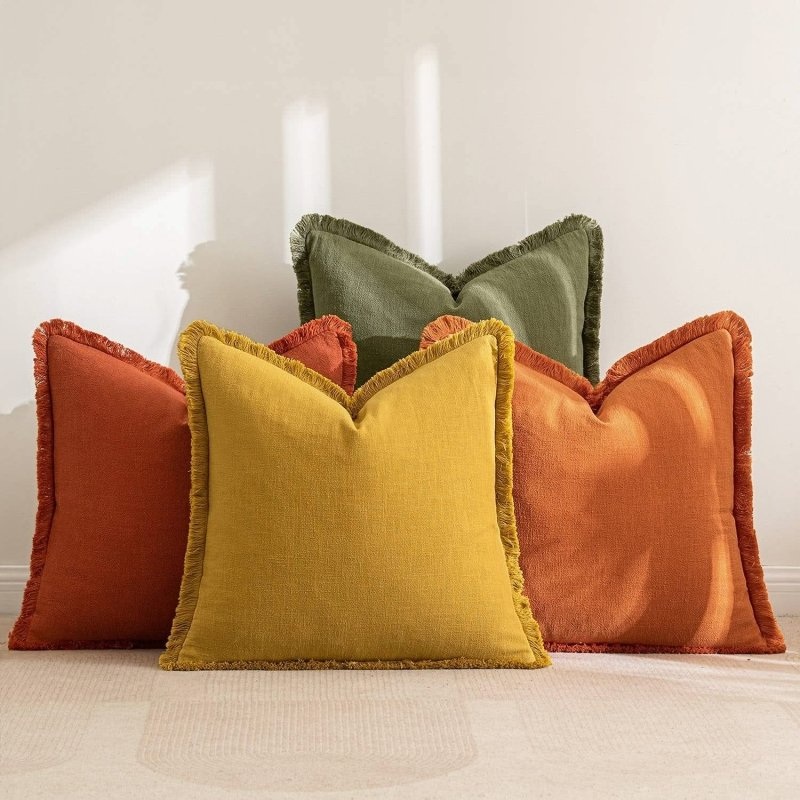 MIULEE Linen Pillow Covers 18×18 Inch Decorative Throw Pillows with Fringe Pack of 4 Soft Farmhouse Boho Couch Pillows Home Decors for Sofa Cushion Living Room Bed Rust Green