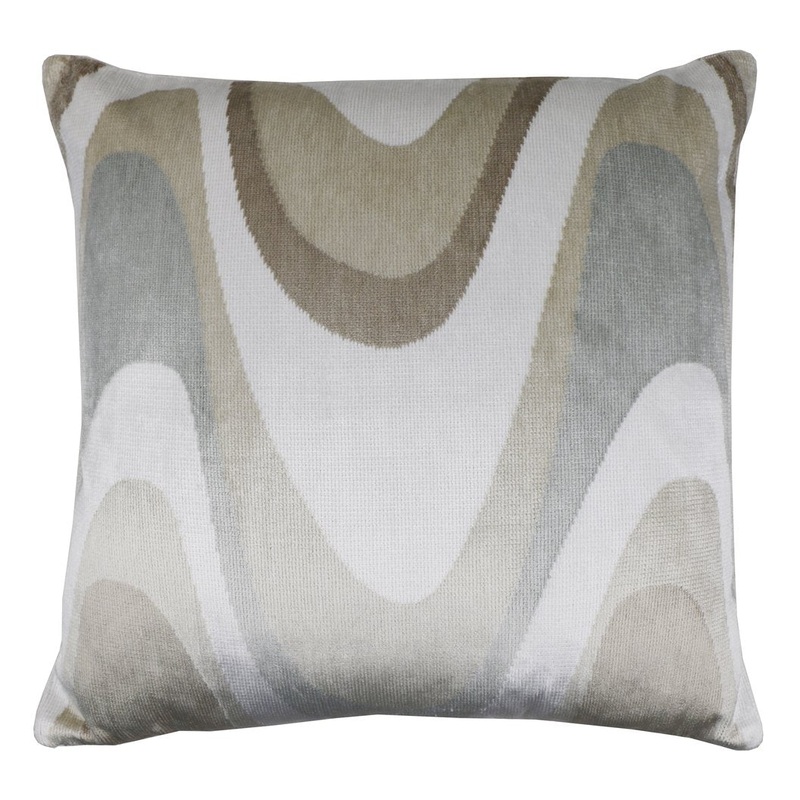 Harlow Pillow