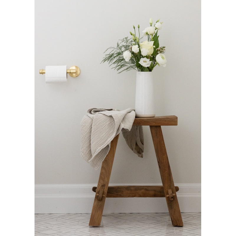 Vinuela Hand Towel