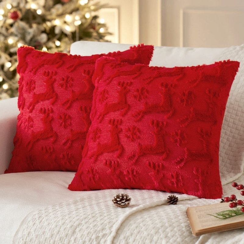 MIULEE Christmas Reindeer and Snowflakes Pillow Covers 20×20 Inch Red Throw Pillows Set of 2 Decorative Soft Fluffy Pillowcases for Home Decors Couch Sofa Livingroom Bed