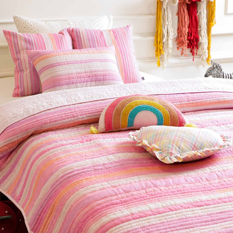 Pinkrush Quilt and Pillow Cover Set
