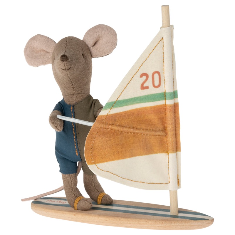 Beach mice, Surfer Little Brother